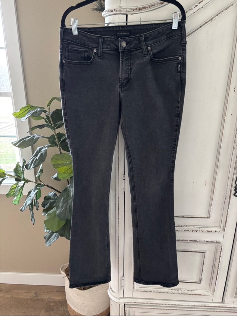 Silver Jeans Co. Suki Slim Boot Charcoal Gray / Black Denim Size W32/L33